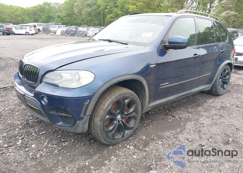 2013 BMW X5 xDrive50I from USA, damaged, VIN 5UXZV8C57D0C16613